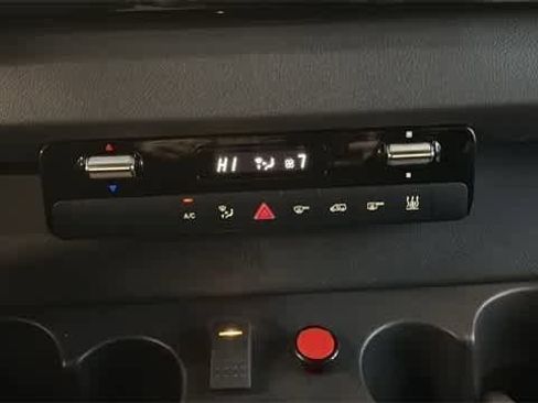 Used 2023 Mercedes-Benz Sprinter 3500 image 17