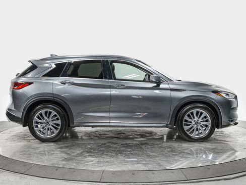 Used 2025 INFINITI QX50 Luxe AWD/4WD image 8