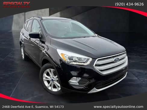 Used 2018 Ford Escape SEL image 3