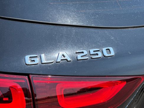 Certified 2023 Mercedes-Benz GLA 250 4MATIC image 25