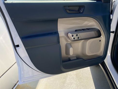 New 2026 Ford Maverick Lariat image 13