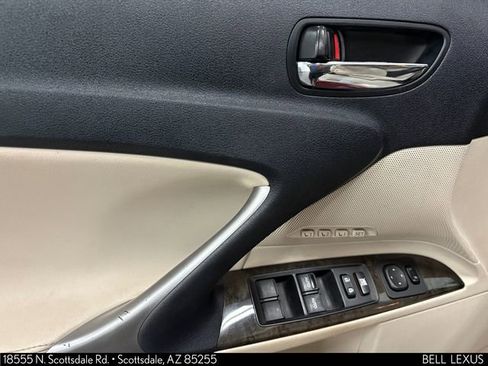 Used 2010 Lexus IS 350C RWD image 11