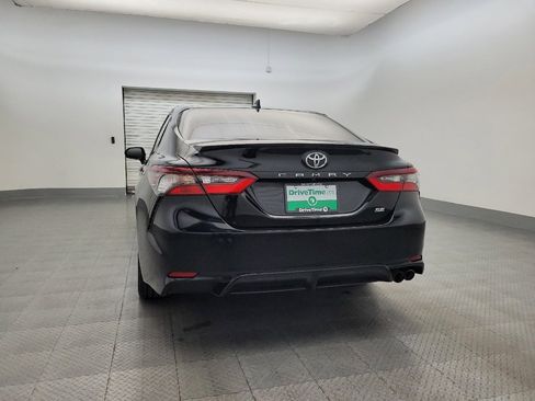 Used 2021 Toyota Camry SE image 6