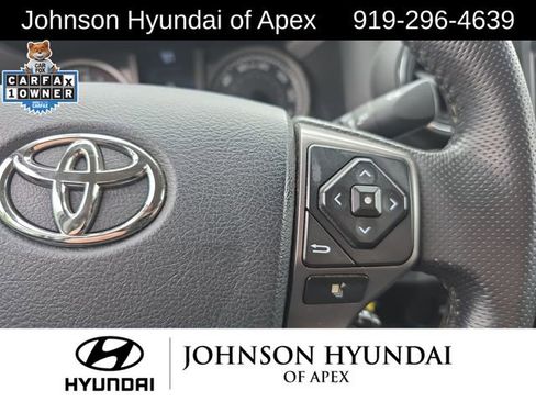 Used 2016 Toyota Tacoma SR5 w/ Towing Package image 28