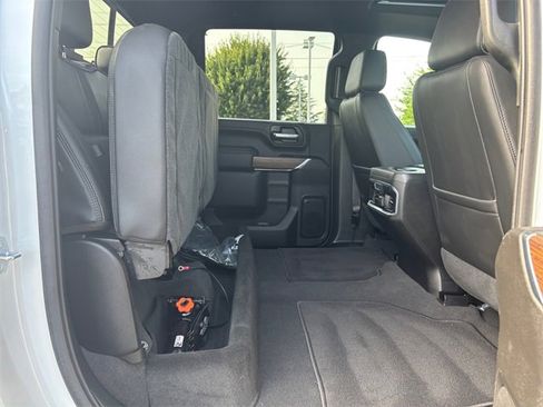 Used 2022 Chevrolet Silverado 3500 High Country image 40