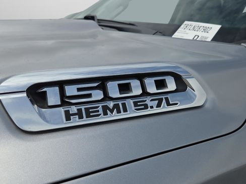 Used 2020 RAM 1500 Big Horn AWD/4WD image 9