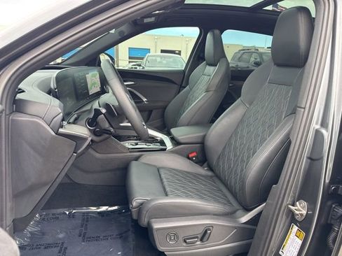 Used 2025 Audi SQ5 Premium Plus image 13