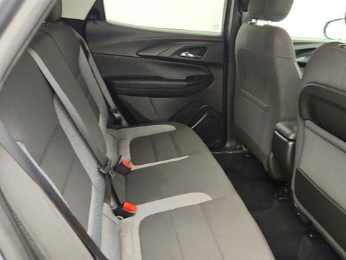 Used 2022 Chevrolet TrailBlazer LT AWD/4WD image 22