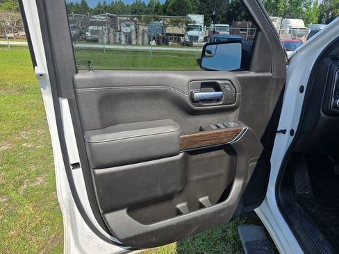 Used 2022 GMC Sierra 1500 Elevation RWD image 15