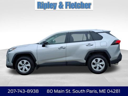 Used 2024 Toyota RAV4 LE AWD/4WD image 9