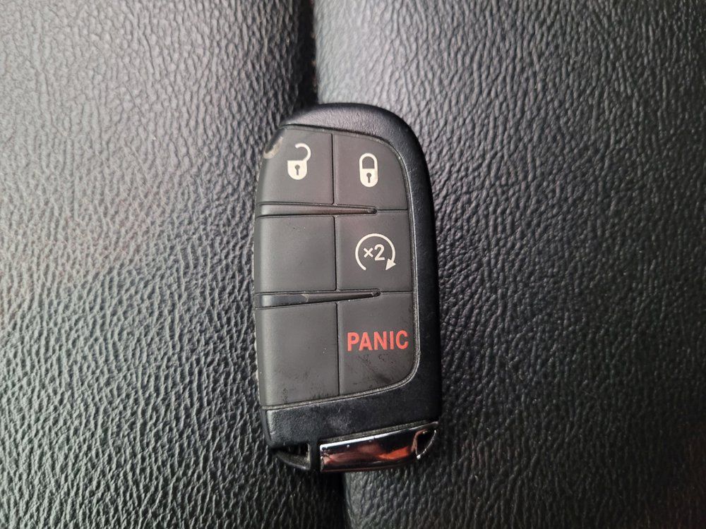 Used 2024 Jeep Compass Limited AWD/4WD image 32