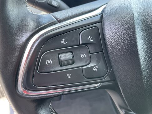 Used 2024 Buick Encore GX Preferred w/ Comfort Package FWD image 28