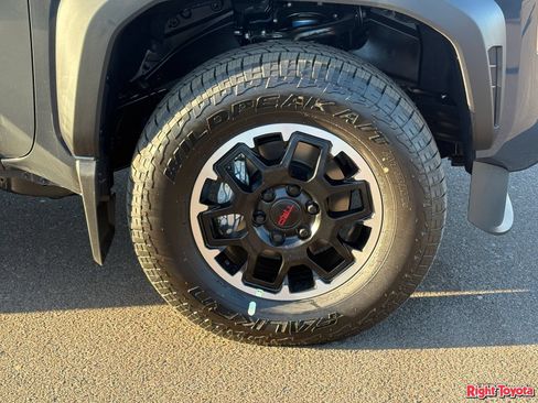New 2026 Toyota Tacoma TRD Off-Road AWD/4WD image 13