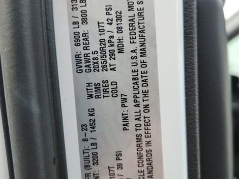 Used 2023 Jeep Grand Cherokee 30th Anniversary image 14