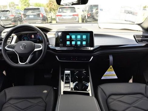 New 2026 Volkswagen Atlas Cross Sport SE AWD/4WD image 7