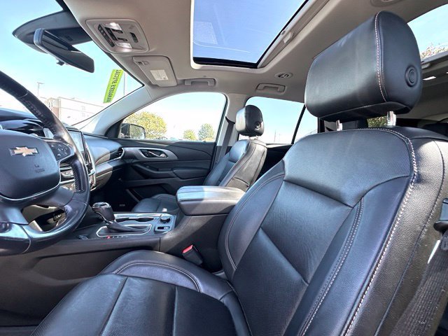 Used 2019 Chevrolet Traverse Premier w/ LPO, Floor Liner Package AWD/4WD image 23