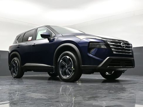 New 2026 Nissan Rogue SV w/ Cold Weather Package image 30