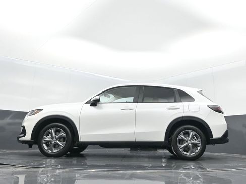 Certified 2026 Honda HR-V LX image 14