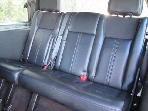 Used 2017 Lincoln Navigator Select AWD/4WD image 33