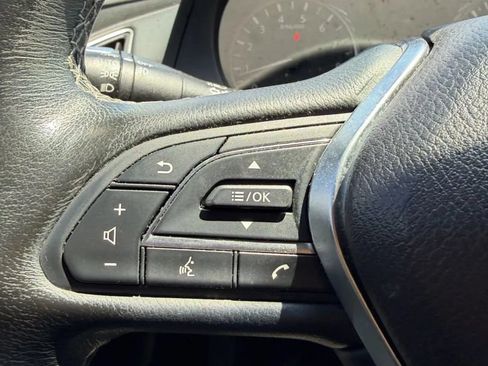 Used 2019 INFINITI Q50 Luxe w/ Essential Package (3.0T Luxe) RWD image 21