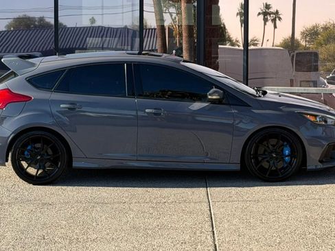 Used 2016 Ford Focus RS AWD/4WD image 19