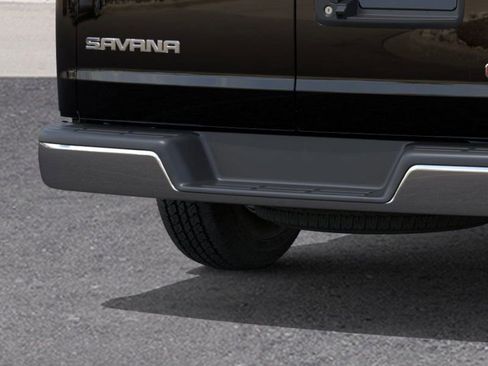 New 2025 GMC Savana 2500 LT w/ LT Preferred Equipment Group image 14