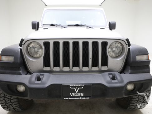 Used 2020 Jeep Wrangler Unlimited Sport AWD/4WD image 7