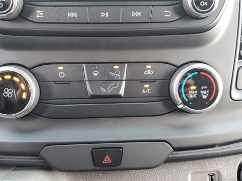 New 2025 Ford Transit 250 Low Roof image 33