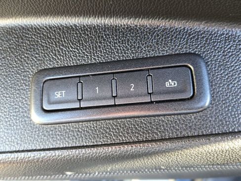 Used 2019 Chevrolet Tahoe LT AWD/4WD image 21