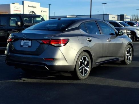 Used 2024 Nissan Sentra SV image 27