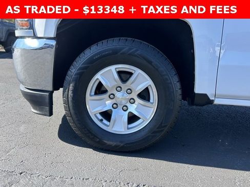 Used 2018 Chevrolet Silverado 1500 LT w/ LT Fleet Convenience Package image 9