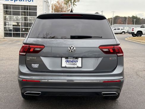 Used 2020 Volkswagen Tiguan S image 9