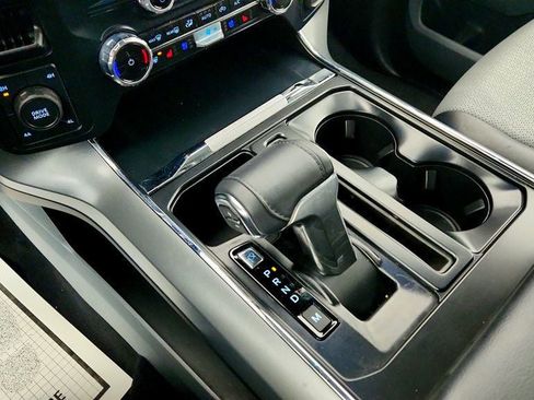 Used 2025 Ford F150 Lariat w/ Equipment Group 502A High image 16