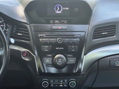 Used 2018 Acura ILX w/ Special Edition Package FWD image 14
