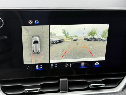 Used 2025 Chevrolet Equinox LT w/ Convenience Package II AWD/4WD image 21
