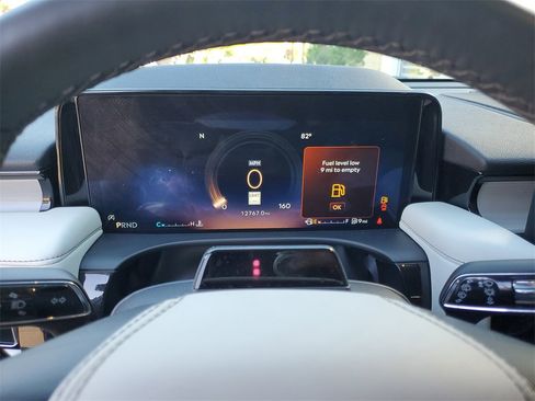 Certified 2025 Lincoln Aviator Reserve w/ Illumination Package image 27