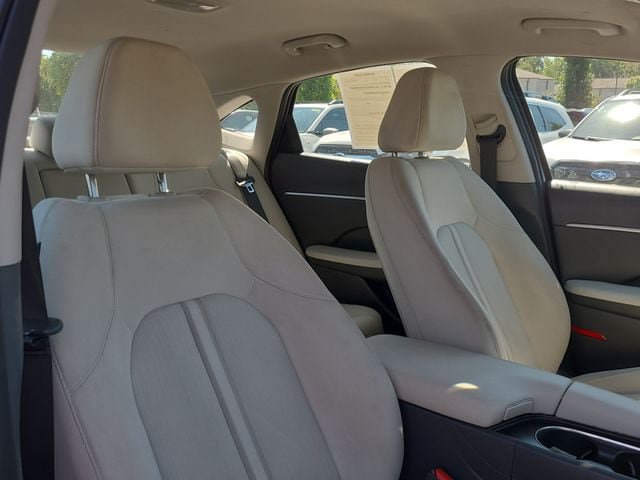 Used 2024 Hyundai Sonata SEL FWD image 16