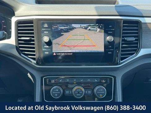 Certified 2023 Volkswagen Atlas SE w/ Panoramic Sunroof Package AWD/4WD image 41