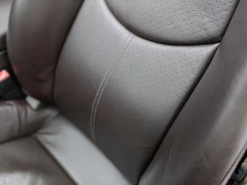 Used 2005 Porsche 911 Carrera image 38