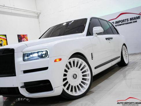 Used 2022 Rolls-Royce Cullinan image 40