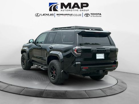 Used 2025 Toyota 4Runner TRD Pro AWD/4WD image 3