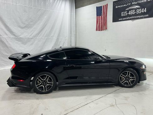 Used 2019 Ford Mustang Premium image 7
