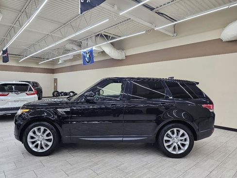 Used 2017 Land Rover Range Rover Sport HSE AWD/4WD image 9