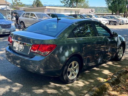 Used 2012 Chevrolet Cruze LT FWD image 5