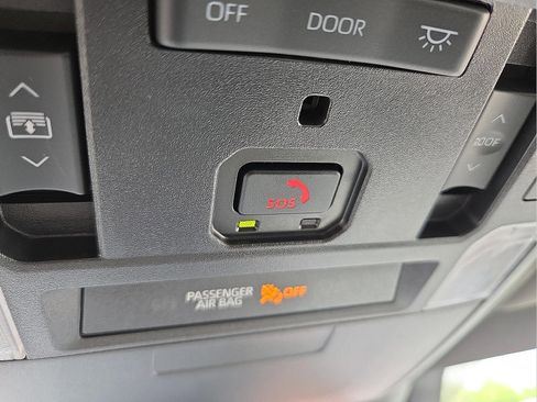 Used 2024 Toyota Tundra Capstone image 22