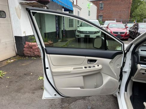 Used 2014 Subaru Impreza 2.0i Limited AWD/4WD image 20