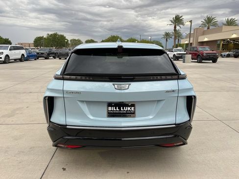 Used 2024 Cadillac Lyriq Luxury RWD image 5