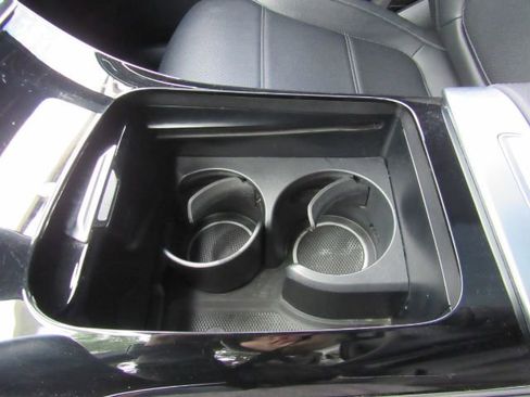 Used 2023 Mercedes-Benz GLC 300 w/ Pinnacle Trim Package image 48