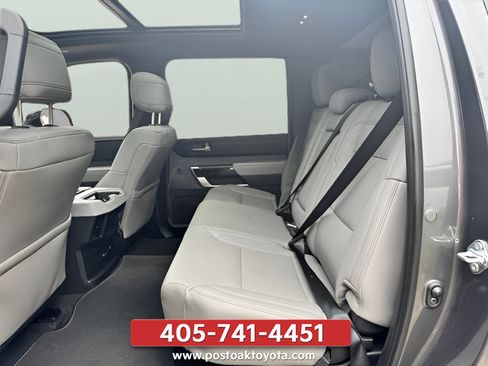 Used 2025 Toyota Tundra Limited AWD/4WD image 28