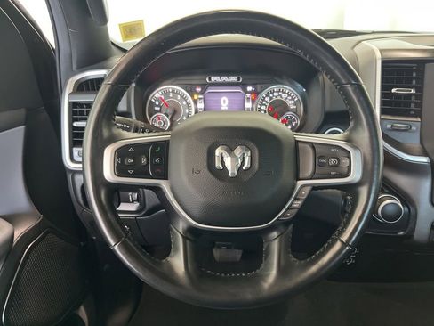 Used 2022 RAM 1500 Big Horn AWD/4WD image 5